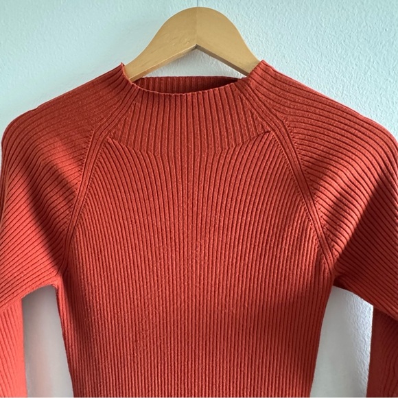 Aritzia Wilfred Alchemy Orange Ribbed Knit Bodycon Slit MIDI Dress Size Medium - Picture 7 of 9
